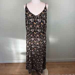 Natural Life Black Floral A-line relaxed fit Floral Slip Maxi Dress Large